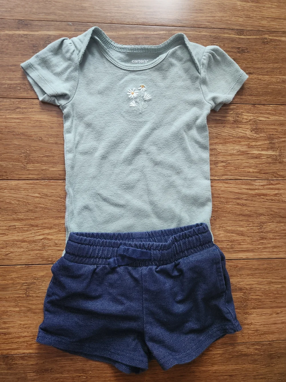 Set Of 3 Baby Girls Carter's Summer Outfits With Pants And Shorts, 9 Months